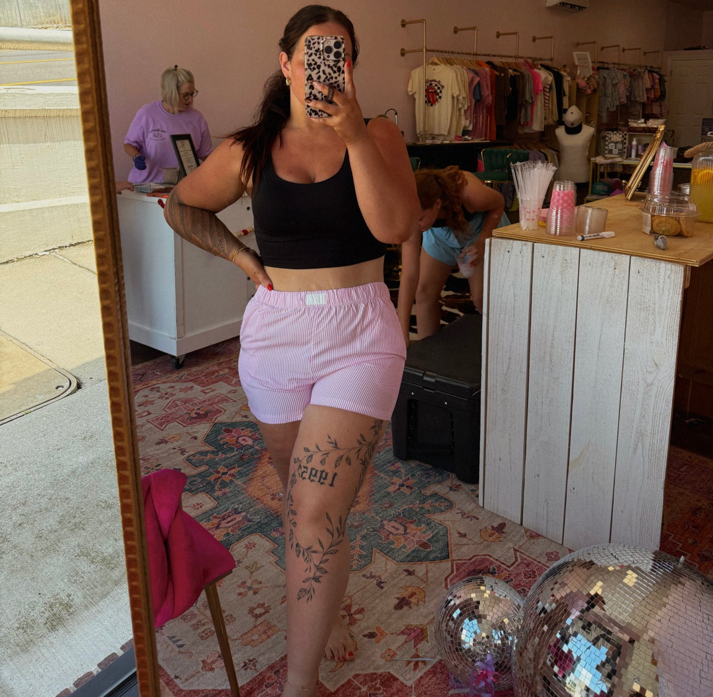 Pink boxer shorts ☻