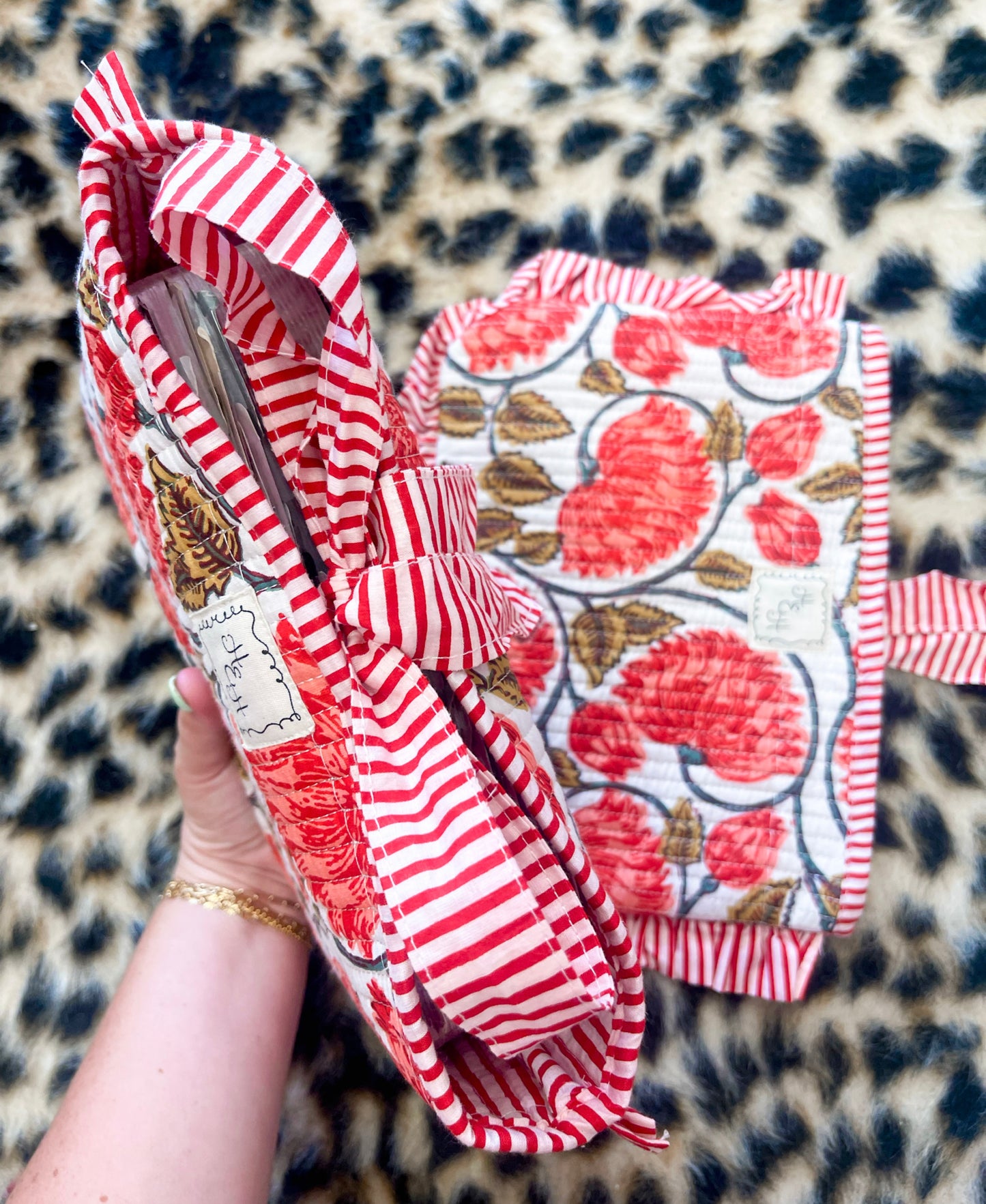 Quilted Bible/ book cover ☻