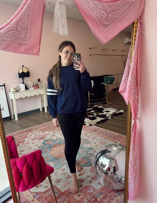 Varsity navy blue sweatshirt ☻