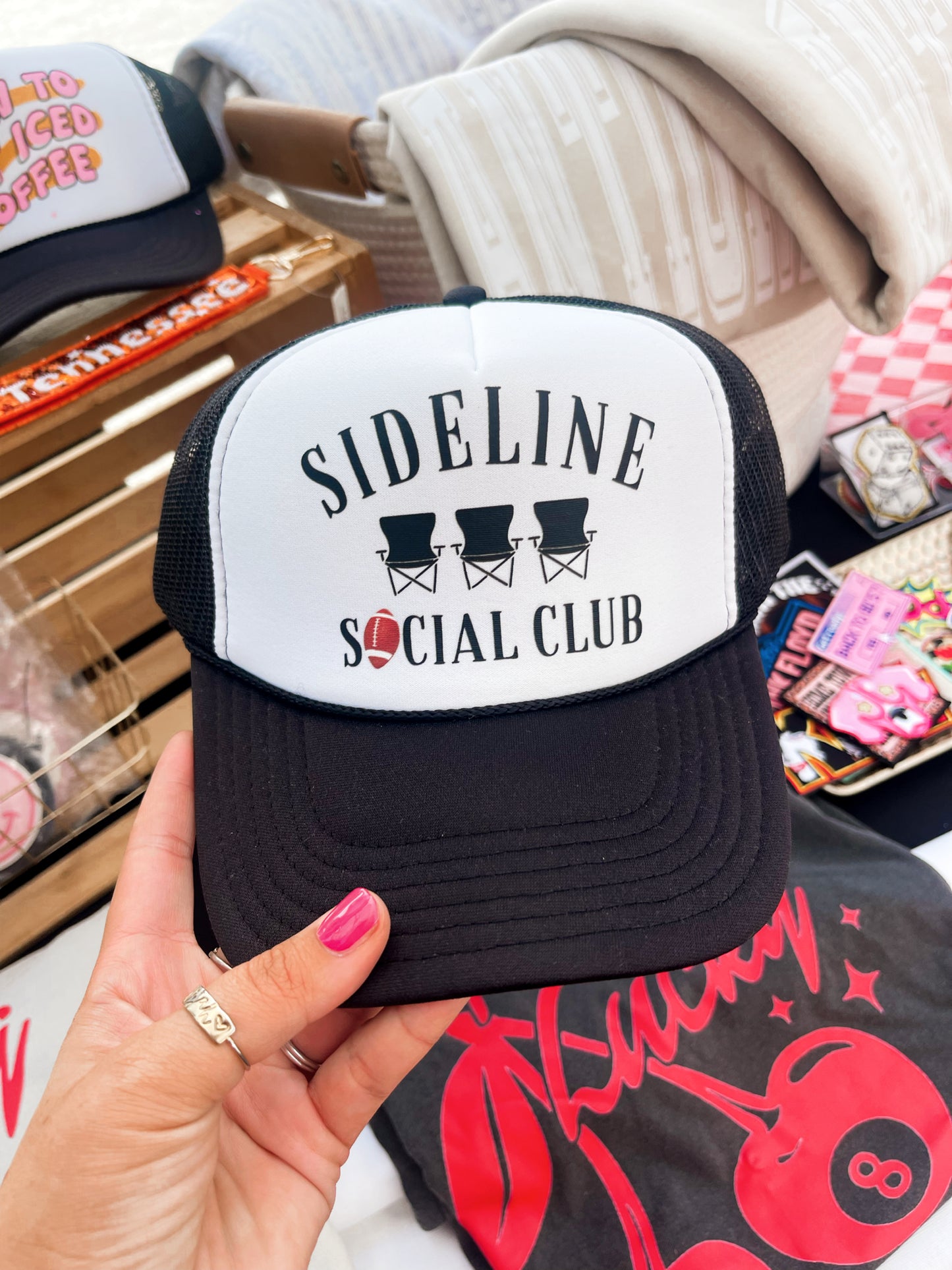 Sideline trucker hat ☻