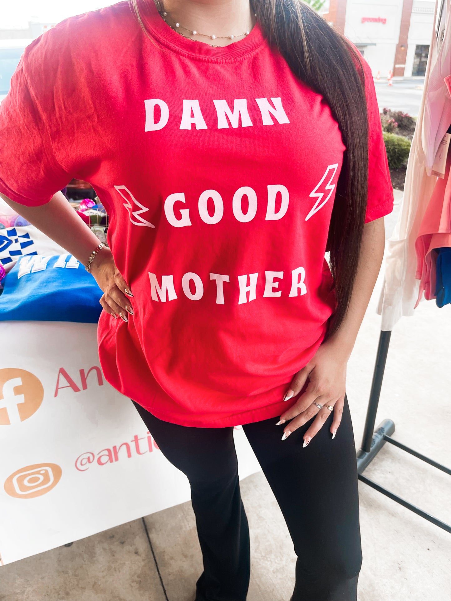 SALE D*mn good mother graphic tee {comfort colors} ☻