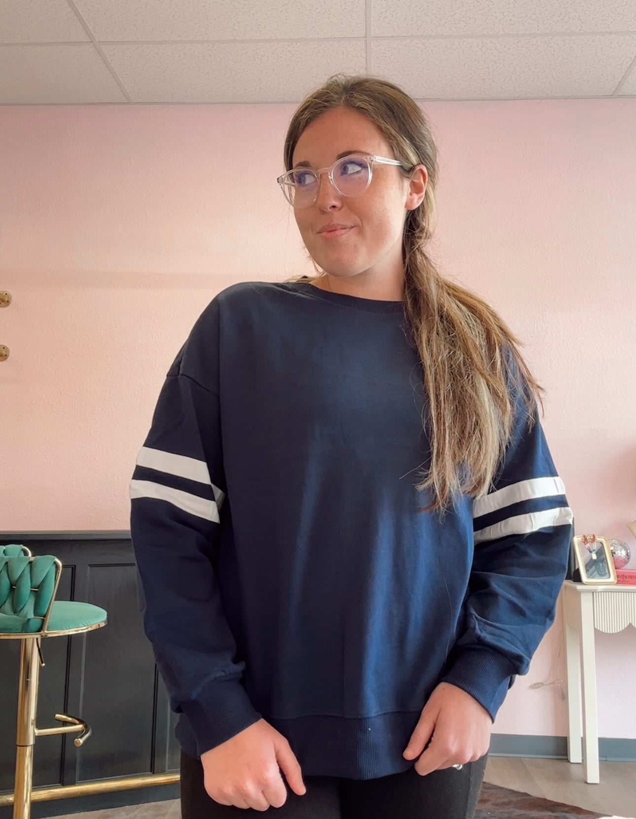 Varsity navy blue sweatshirt ☻