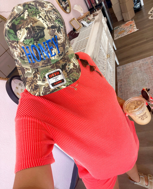Dark camo embroidered hat ☻